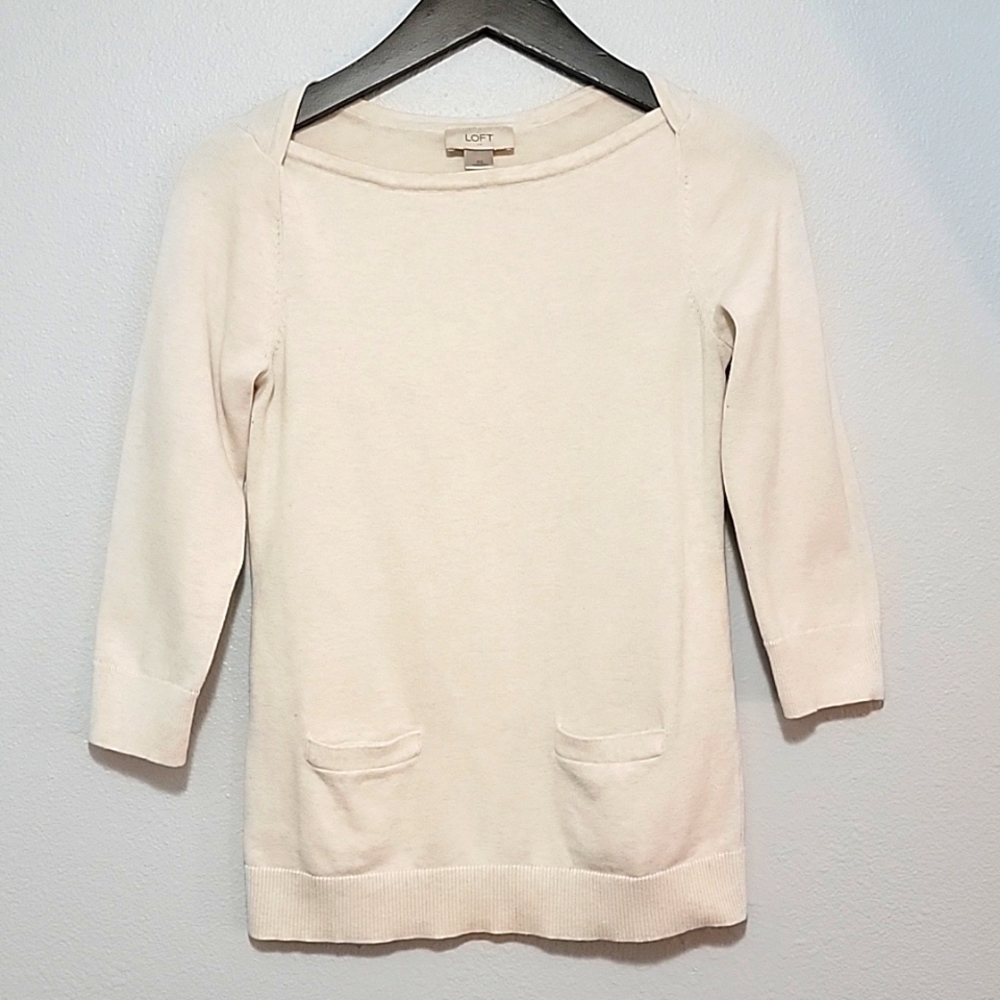 LOFT - Women’s Oatmeal 3/4 Sleeve Sweater with Pocket detail, XS